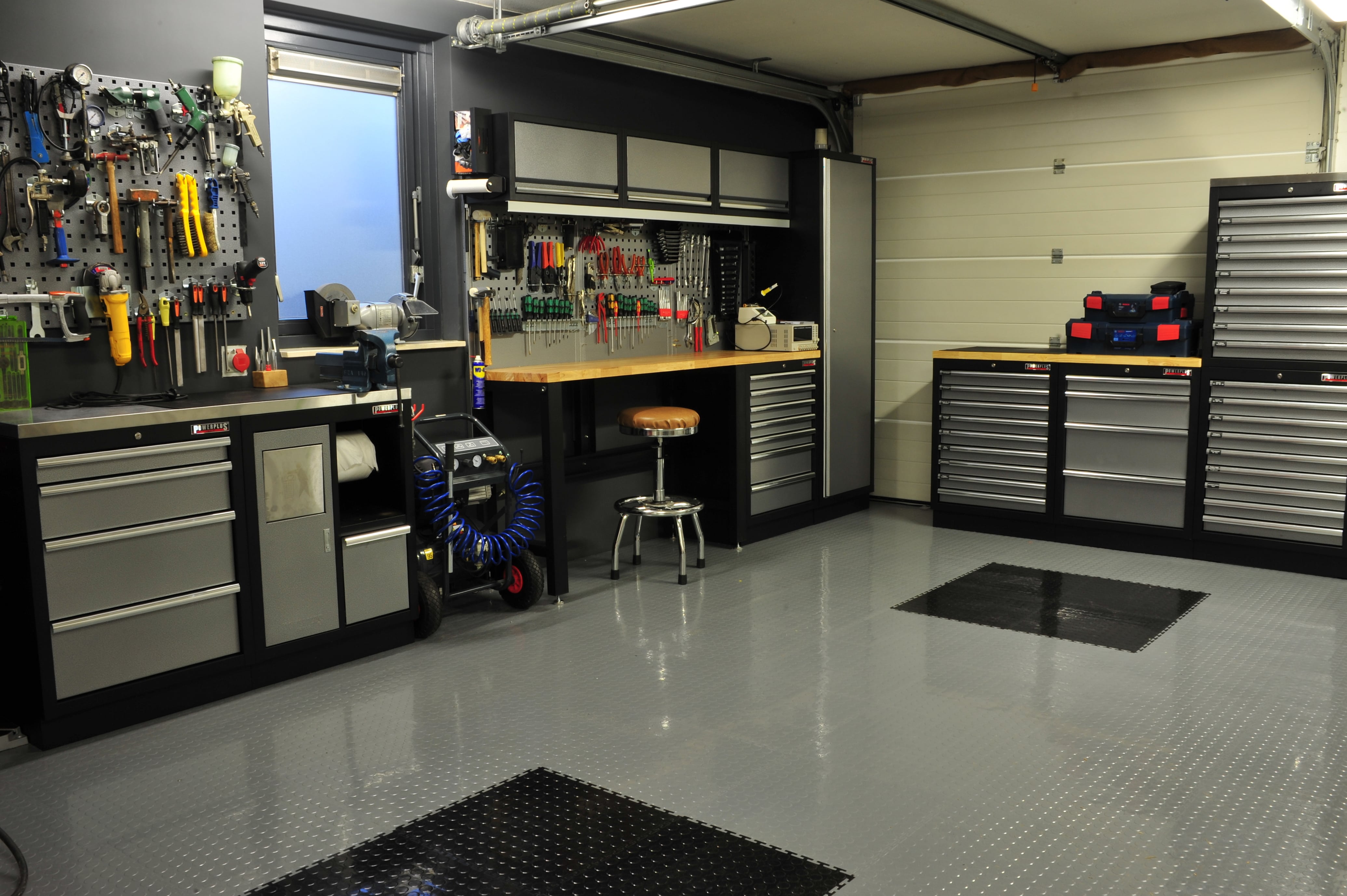 Powerplustools werkplaats inrichting